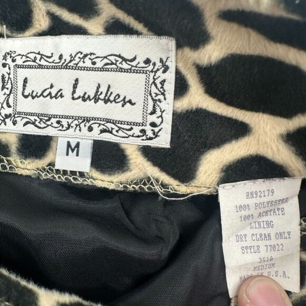 Women’s Black and Tan Animal Print A-Line Skirt - Picture 2 of 3